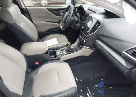 2020 Subaru Forester Limited z USA, uszkodzony, nr VIN JF2SKAUC4LH499373